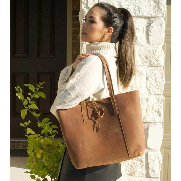 Vintage Genuine Leather Tote Bag for Women - Large Stylish Handbag, Light Brown - Picture 2 of 6